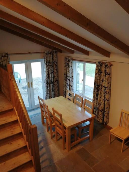 The Barn. Apartment Кармартън Екстериор снимка